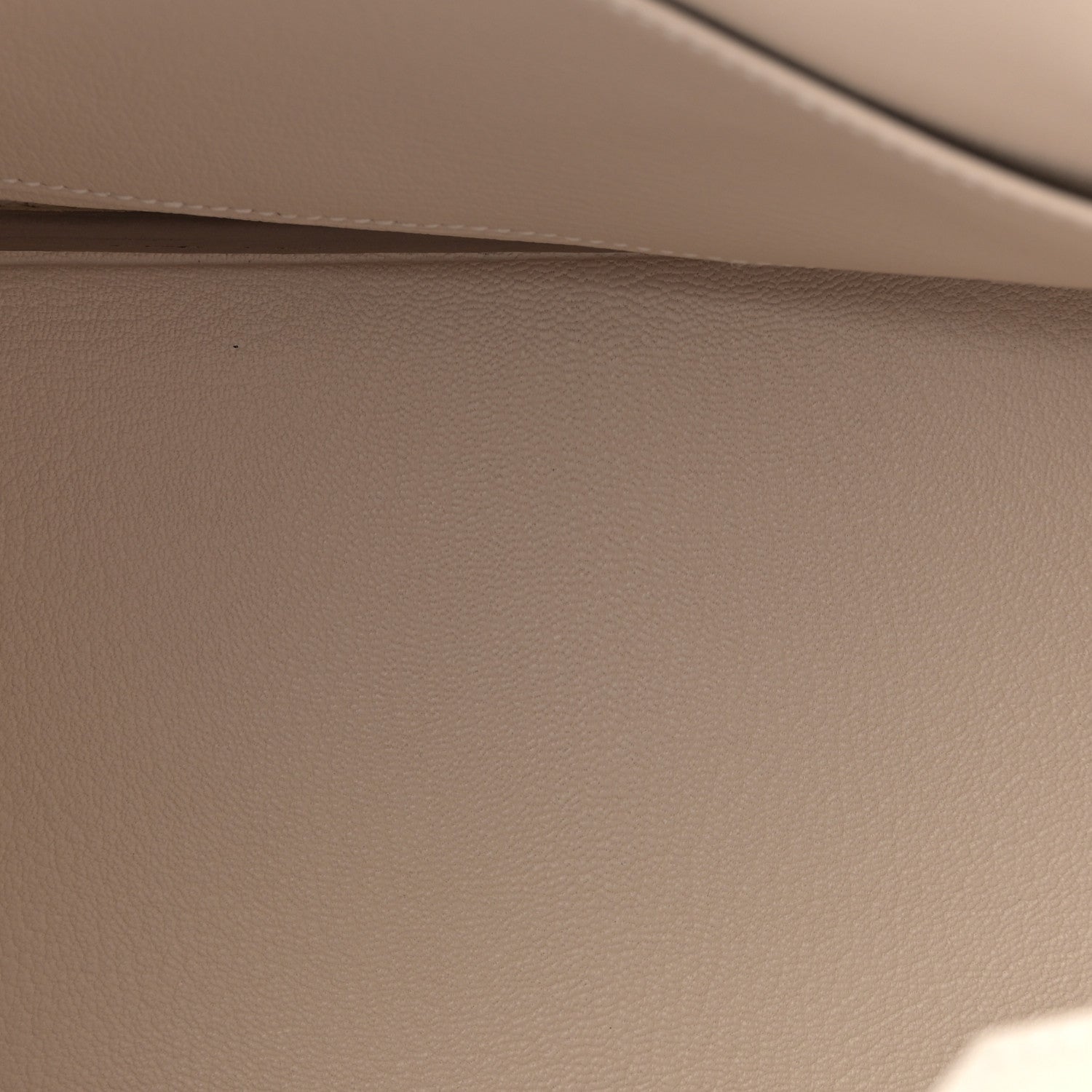 Luxury Cream Grained Leather Handbag | Gold Hardware